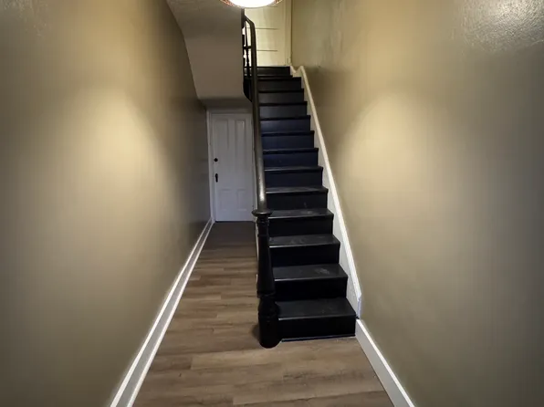 202 S 9th St APT 3, Reading, PA 19602