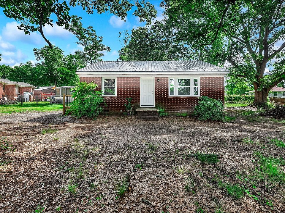 1st image of 101 Mimosa Ct