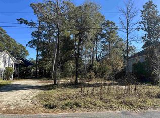 352 Lakeshore Dr, Pawleys Island, SC 29585