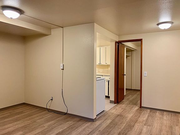 5th image of 1262 Eastlake Ave E APT 2