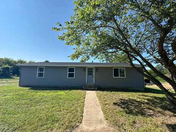 1282 122nd Ave, Hopkins, MI 49328