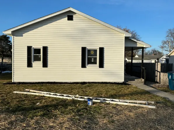 423 E South D St, Gas City, IN 46933