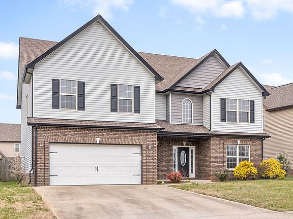 2nd image of 928 Tanager Ct