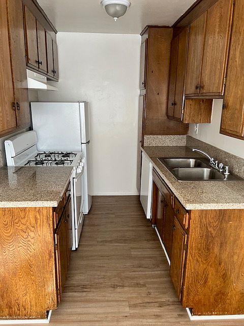 1st image of 12631 Matteson Ave APT 8
