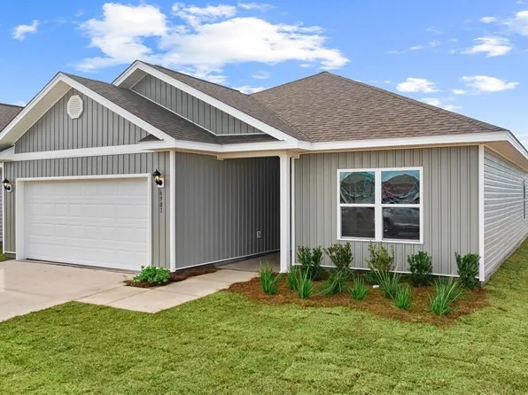 7051 George Day Ln, Panama City, FL 32404