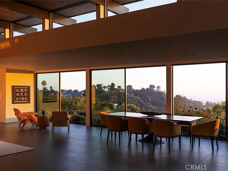 9015 Alto Cedro Dr — Photo 19