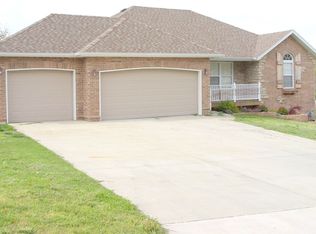 3804 W Maplewood St, Springfield, MO 65807