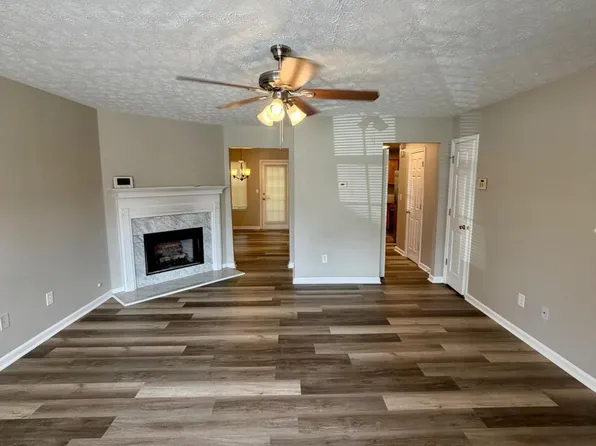 5696 Windfall Ln, Lithonia, GA 30058