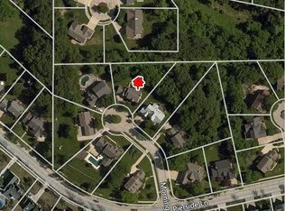 406 Morning Oaks Ct, Ballwin, MO 63021