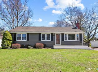 7 Farmstead Lane, Ellington, CT 06029