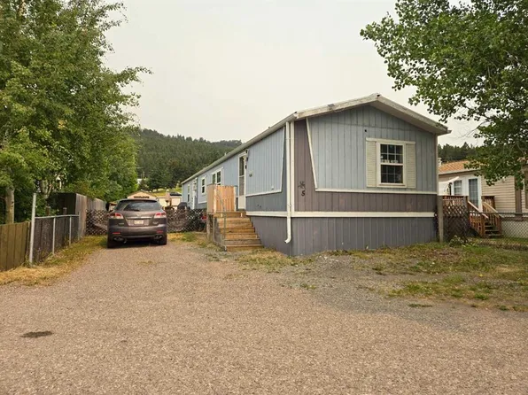 6101 S 20th Ave #5A, Crowsnest Pass, AB T0K 0M0