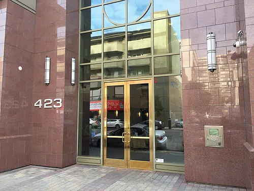 423 7th St Photo 1