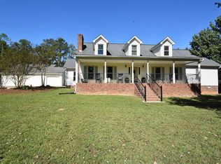 623 Lee Vaughn Rd, Simpsonville, SC 29681