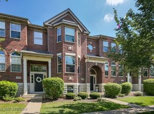 27W717 Hodges Way, Winfield, IL 60190