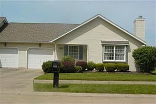 1st image of 202 E Heatherwood Dr