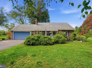 1103 Fairhill Rd, Sellersville, PA 18960