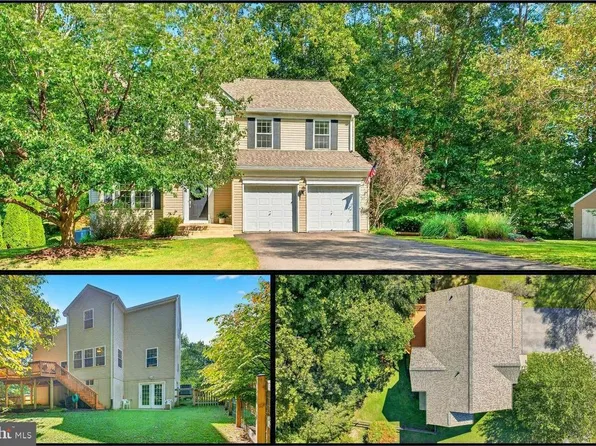3235 Mills Pond Dr, Port Republic, MD 20676