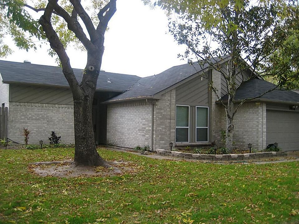 1st image of 2414 Anthony Ln