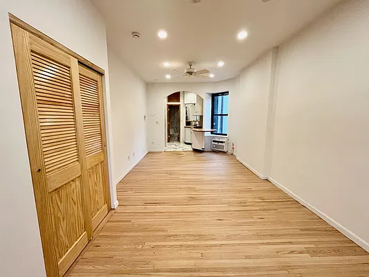 Rented by Brown Harris Stevens | media 15