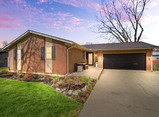 3652 N Lake Shore Dr, Jamestown, OH 45335