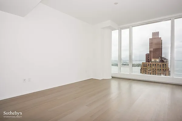 Rented by Sotheby's International Realty | media 1