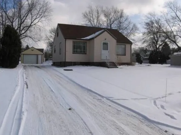 3235 Dynes Ave, Erie, PA 16510