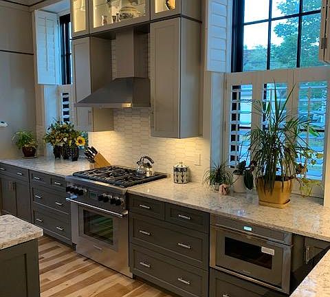 Similar kitchen