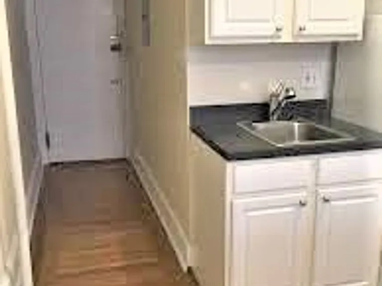 928 Pine St #930 — Photo 4