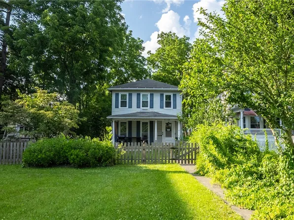 190 Washington St, Geneva, NY 14456