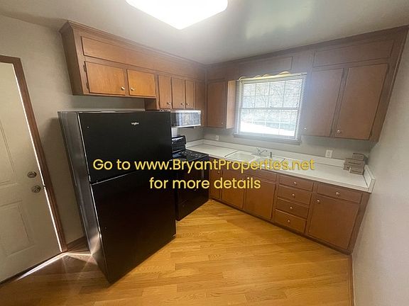 5th image of 1250 Dalemere Dr #B