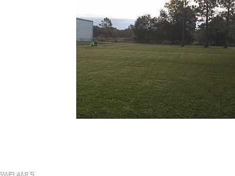 5th image of 1426 NE Sunset Ave