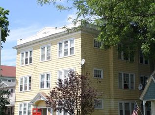 107 Granite St APT 6, Worcester, MA 01604