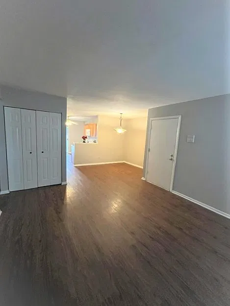 2 bed, 900 sqft, $1,700 — Photo 4