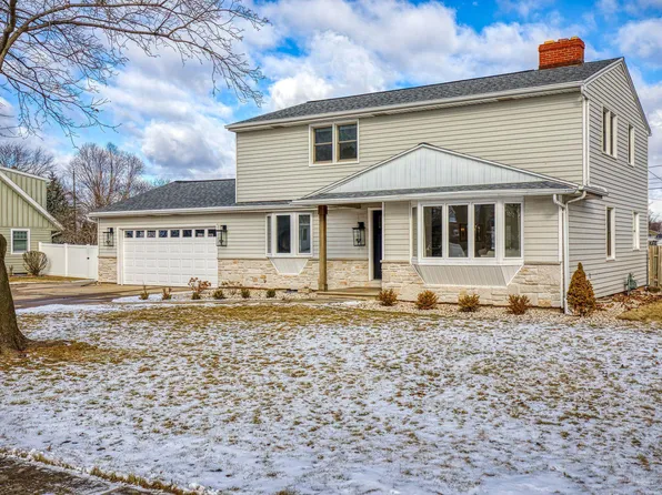 1603 Quinnette Ln, De Pere, WI 54115