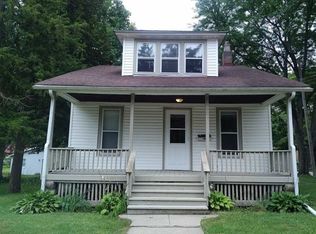 601 Rome Ave, Rockford, IL 61107