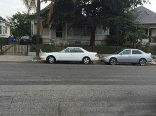 1616 Menlo Ave, Los Angeles, CA 90006