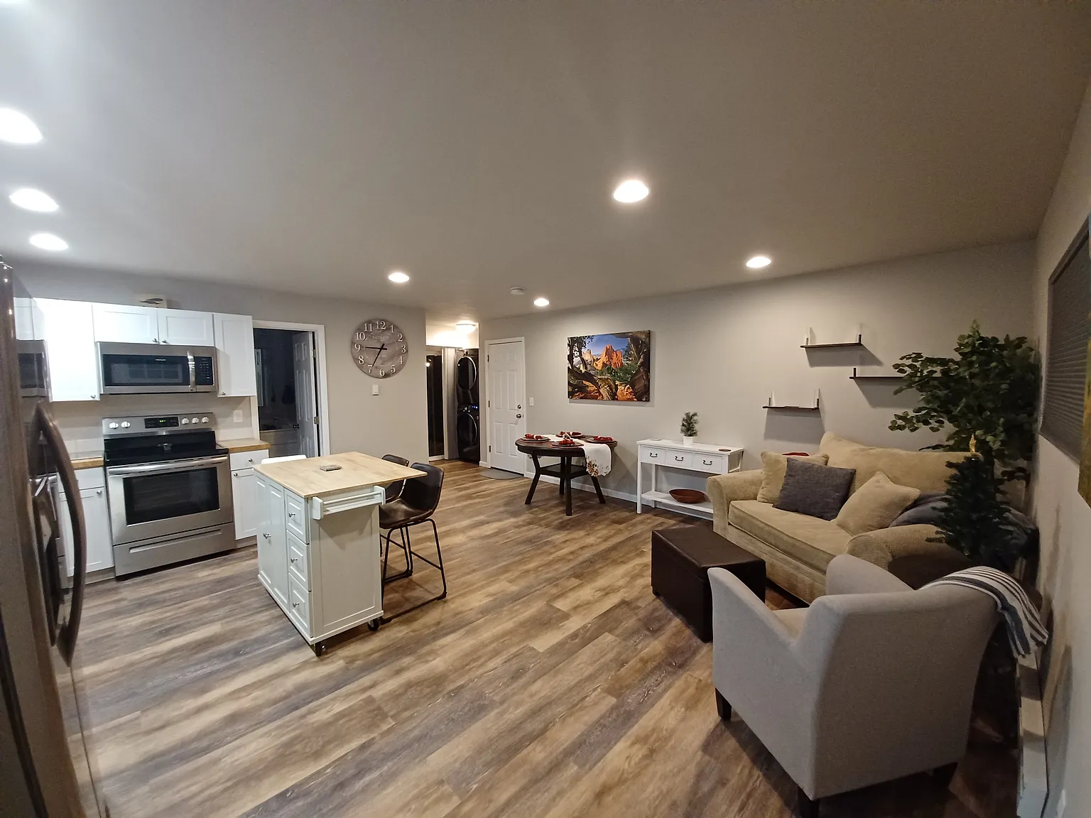 1 bed, 750 sqft, $1,725 — Photo 2