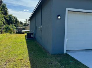 6018 Acorn Cir, Labelle, FL 33935