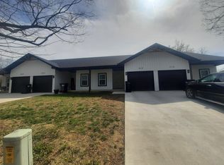 304-310 W Grant St, Buffalo, MO 65622