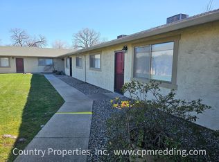 5570 Mountain View Dr #1, Redding, CA 96003