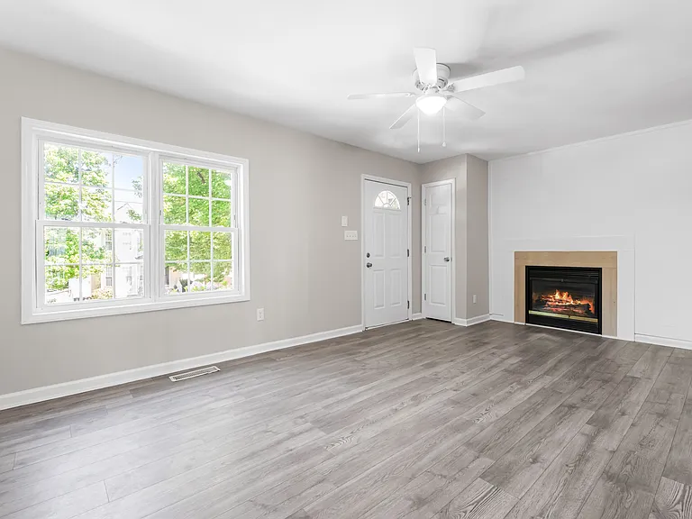 4909 Windproof Way — Photo 24