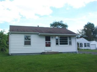 548 Carola St, Creve Coeur, IL