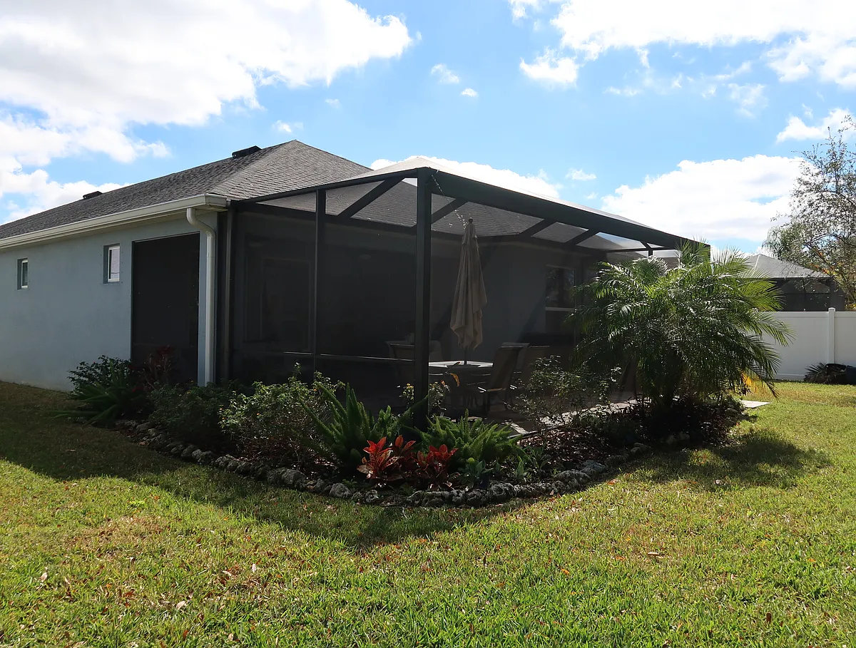 Building Photo - 2535 Fireflag Ln
