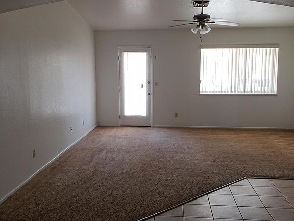 2nd image of 985 Thunderbolt Ave