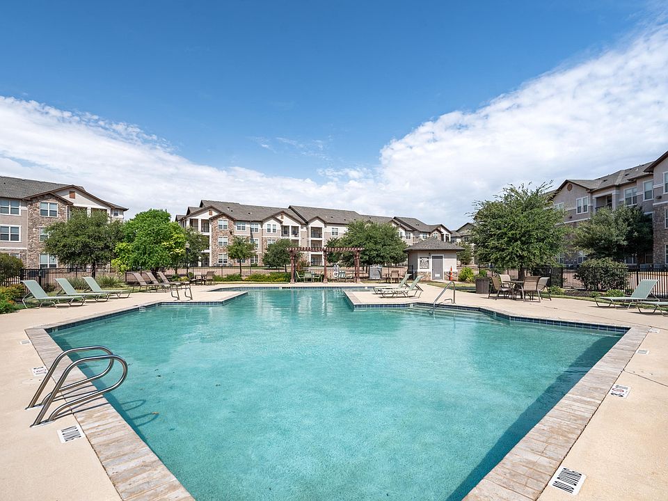 1st image of 1808 Tradewinds Blvd APT L207