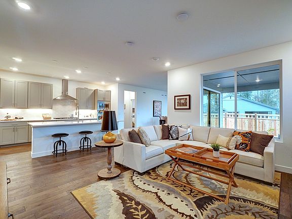Great Room of Homesite 8027
