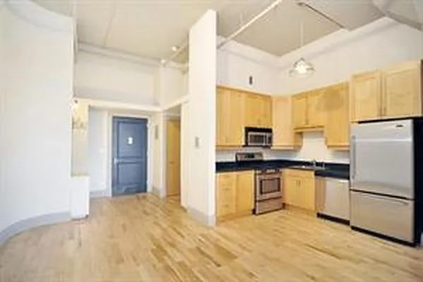 Rented by Corcoran | media 5