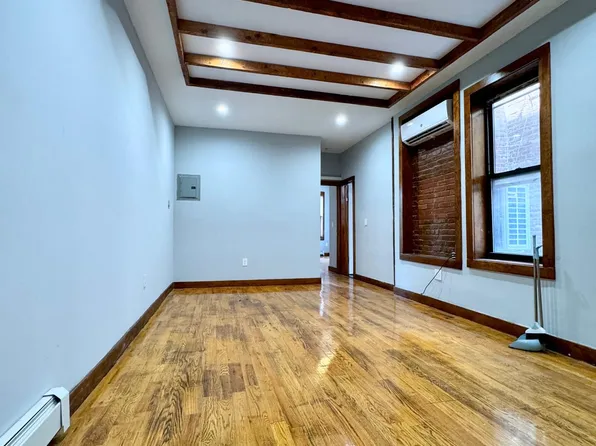 388 East 23rd Street image 1 of 5