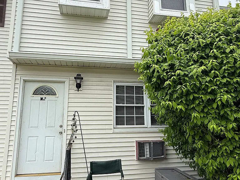 322 Richard Mine Rd #W2 — Photo 2