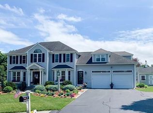 6 Hilltop Farm Rd, Auburn, MA 01501